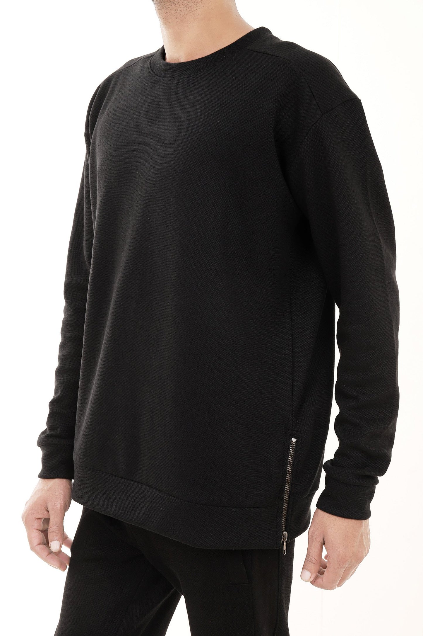 LONG LINE ZIP JUMPER-BLACK & ZIP